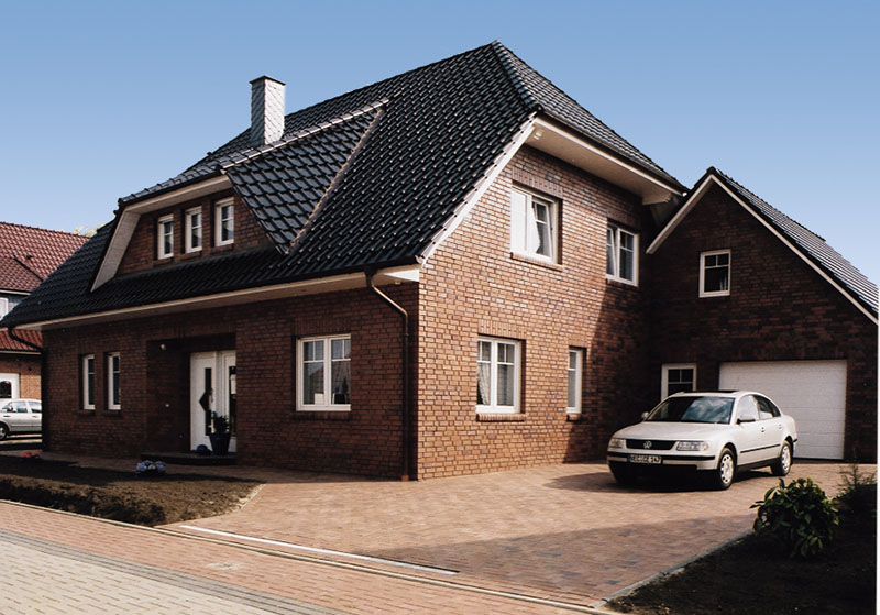 Ein Haus bauen. Bauen Sie Ihr Eigenheim mit Terra-projekt in Cloppenburg Stadt